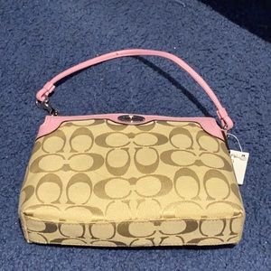 Coach signature and light pink brand new bag